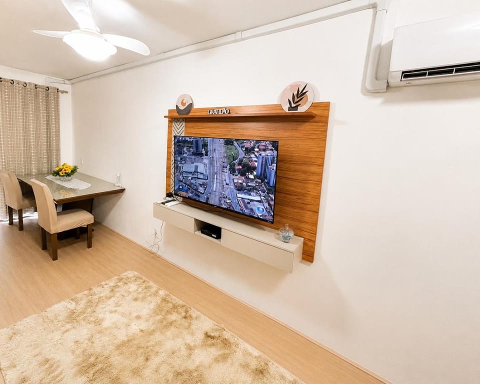 Check-in 13h - Studio Aconchegante - Metrô na Porta, Ligação Direta Zona Sul e Praias - Piscina, Rooftop, Academia - Entorno Pedra do Sal, Lapa, Sambódromo e Central do Brasil Apartment in Rio de Janeiro
