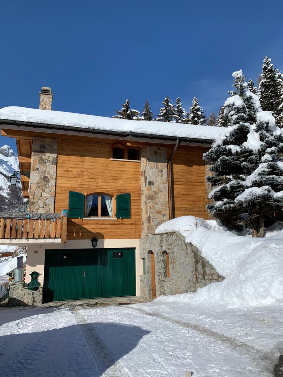 Chalet de la Forêt Chalet in Canton of Valais