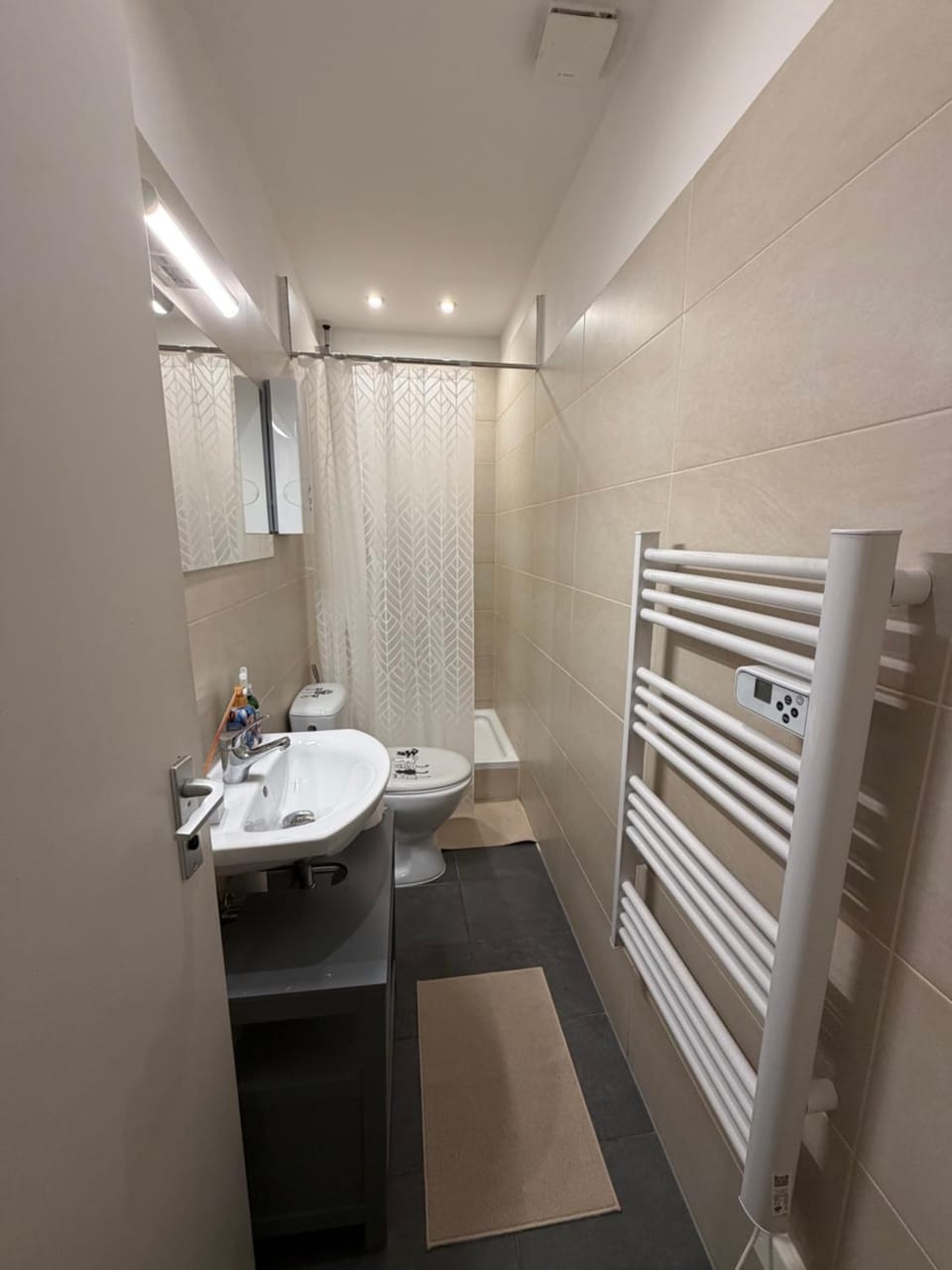Helios City Room Apartment in Wuppertal
