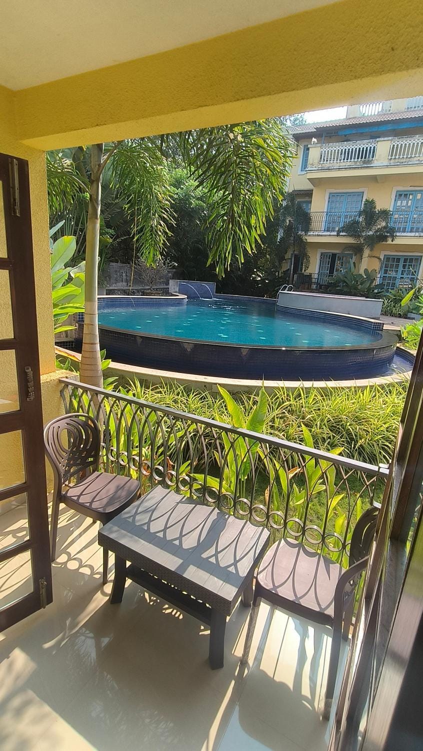 Day, Garden, Balcony/Terrace, Pool view, Swimming pool
