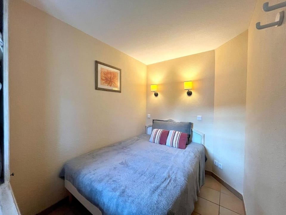 T2 Panoramic Ocean View Domaine de Bordaberry Apartment in Urrugne