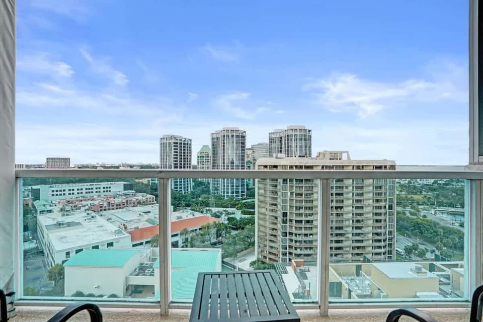 Studio with Bay and City View at The Arya Apartment in Coconut Grove