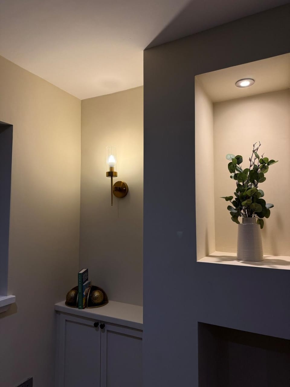 Corner House, newly refurbished, Dunning Apartment in Scotland