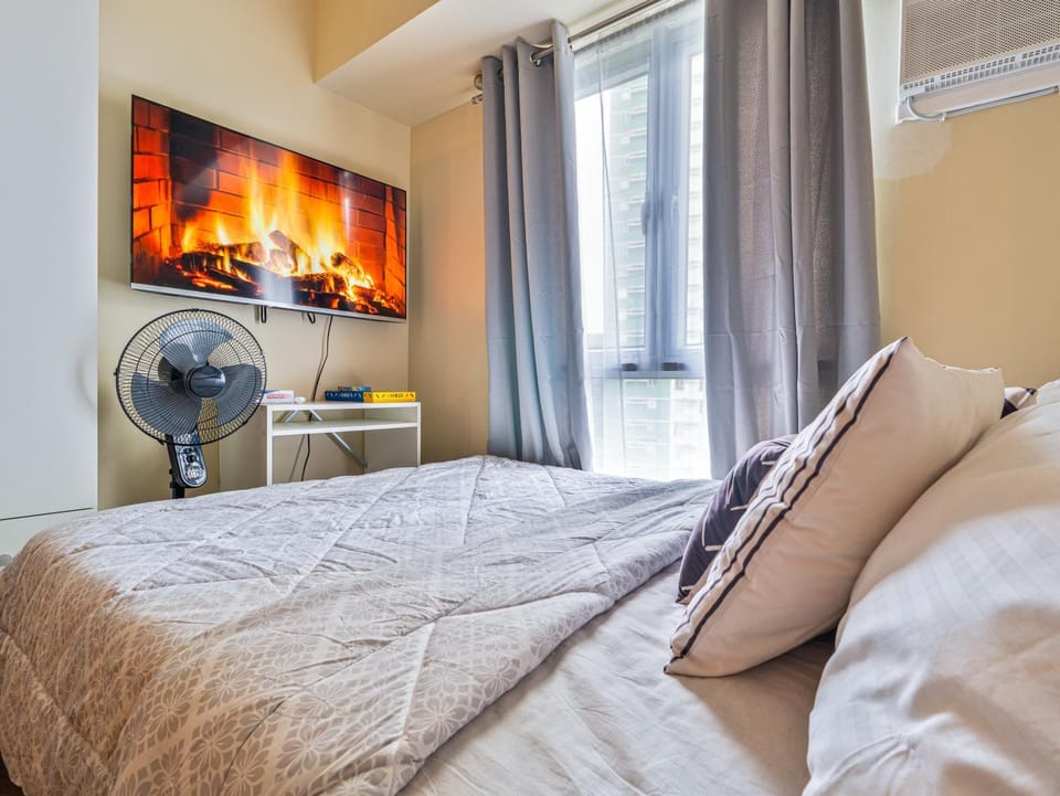 Open Glow Studio - Avida Riala Tower 5 Apartment in Lapu-Lapu City