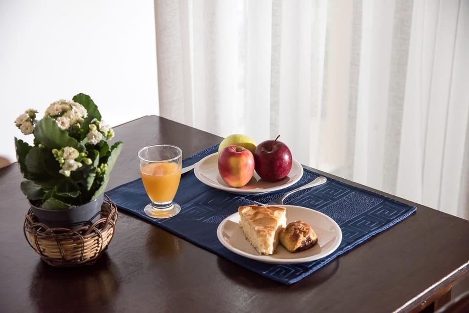 Kitchen or kitchenette, Food
