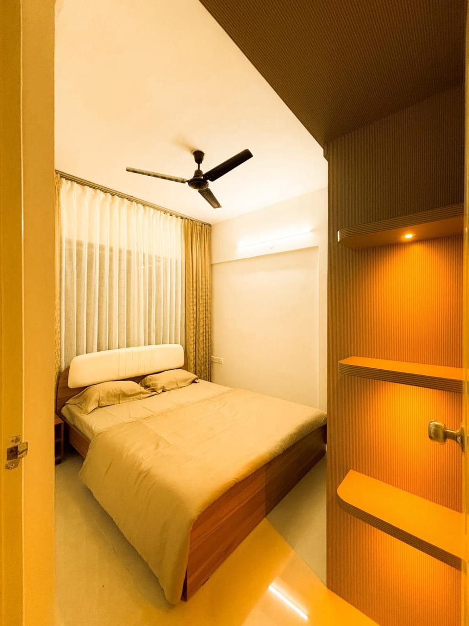 Luxury Flat Escape Spacious, Stylish and Affordable Apartment in Bengaluru