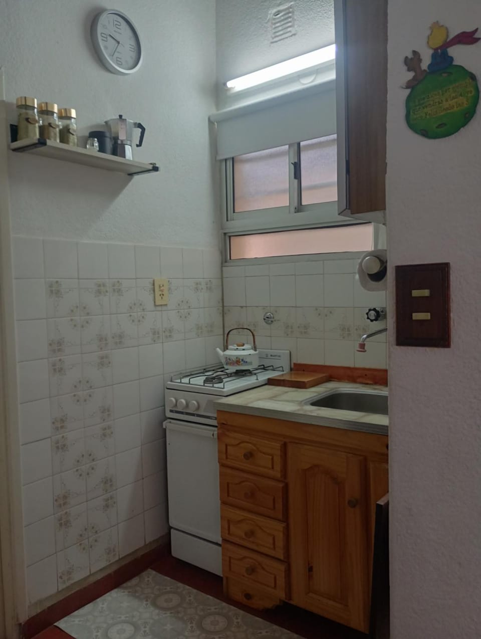 Kitchen or kitchenette, stove