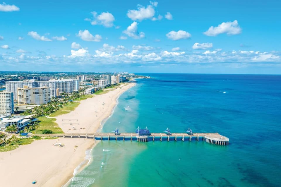 Pelican Studio with Full Kitchen and Patio Apartment in Pompano Beach