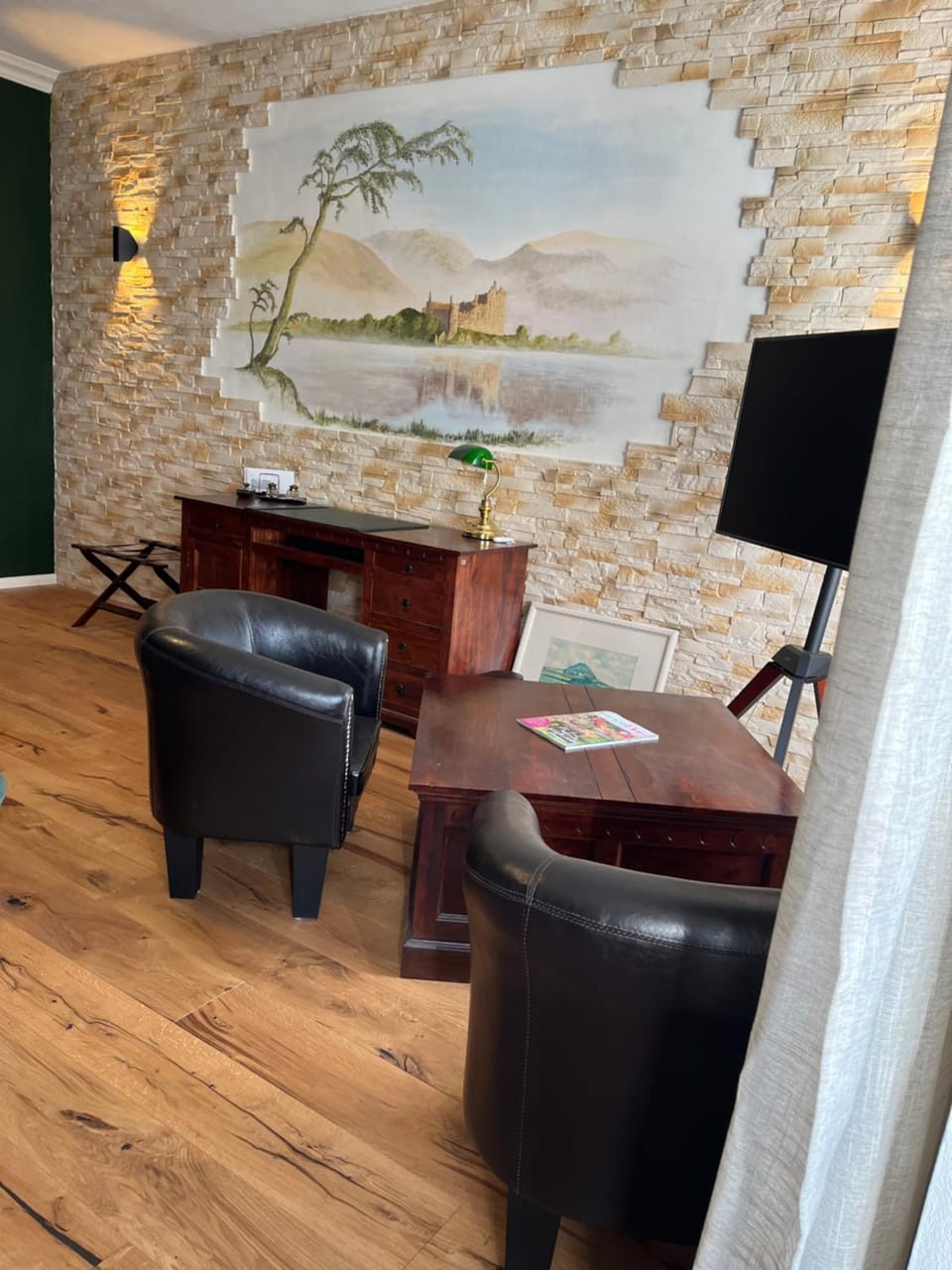 Photo of the whole room