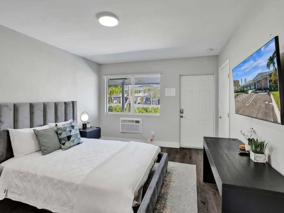Pelican Cove Studio Apt in Pompano Beach Apartment in Pompano Beach