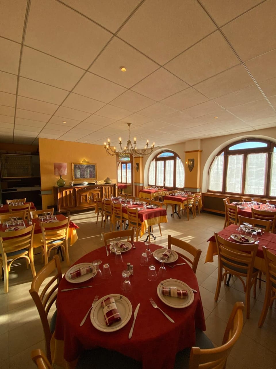 Restaurant/places to eat