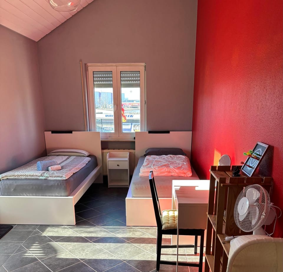 Photo of the whole room