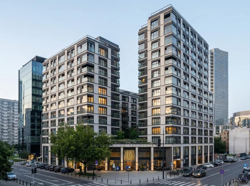 Property building, Day, Neighbourhood, City view, Street view, Location, Parking