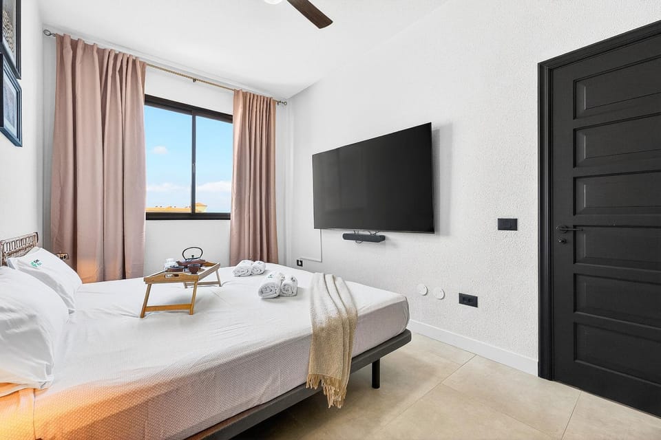 Bed, Photo of the whole room, Bedroom, towels, wardrobe