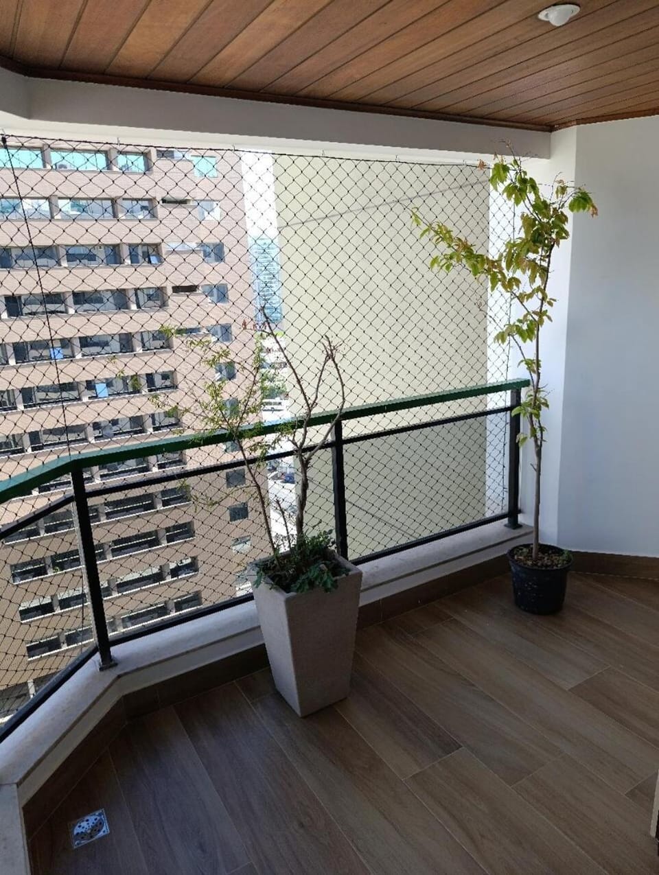 Apt 2 Qts com suite, recepção 24hrs, piscina e academia Apartment in Vitoria