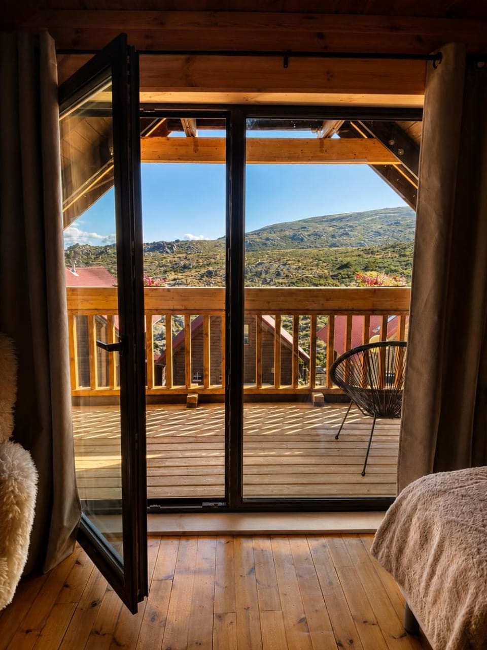 Chalé Recanto 39 Luxury Mountain Retreat Chalet in Portugal