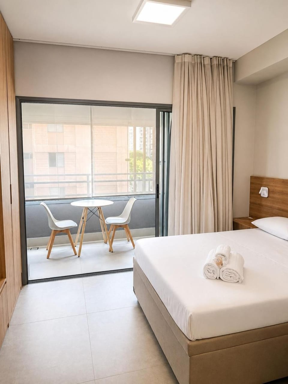 Novo, Moderno e Aconchegante no Campo Belo, Localização Premium Apartment in Sao Paulo City