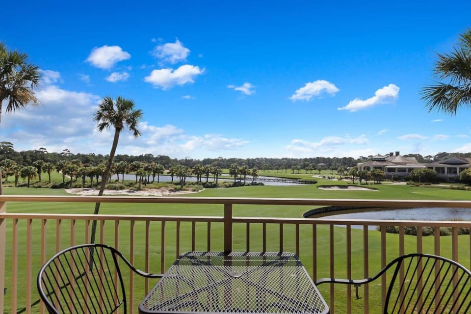441 Plantation Club Sea Pines Golf View Condo 2BR Near Beach Hilton Head Island Villa in Hilton Head Island