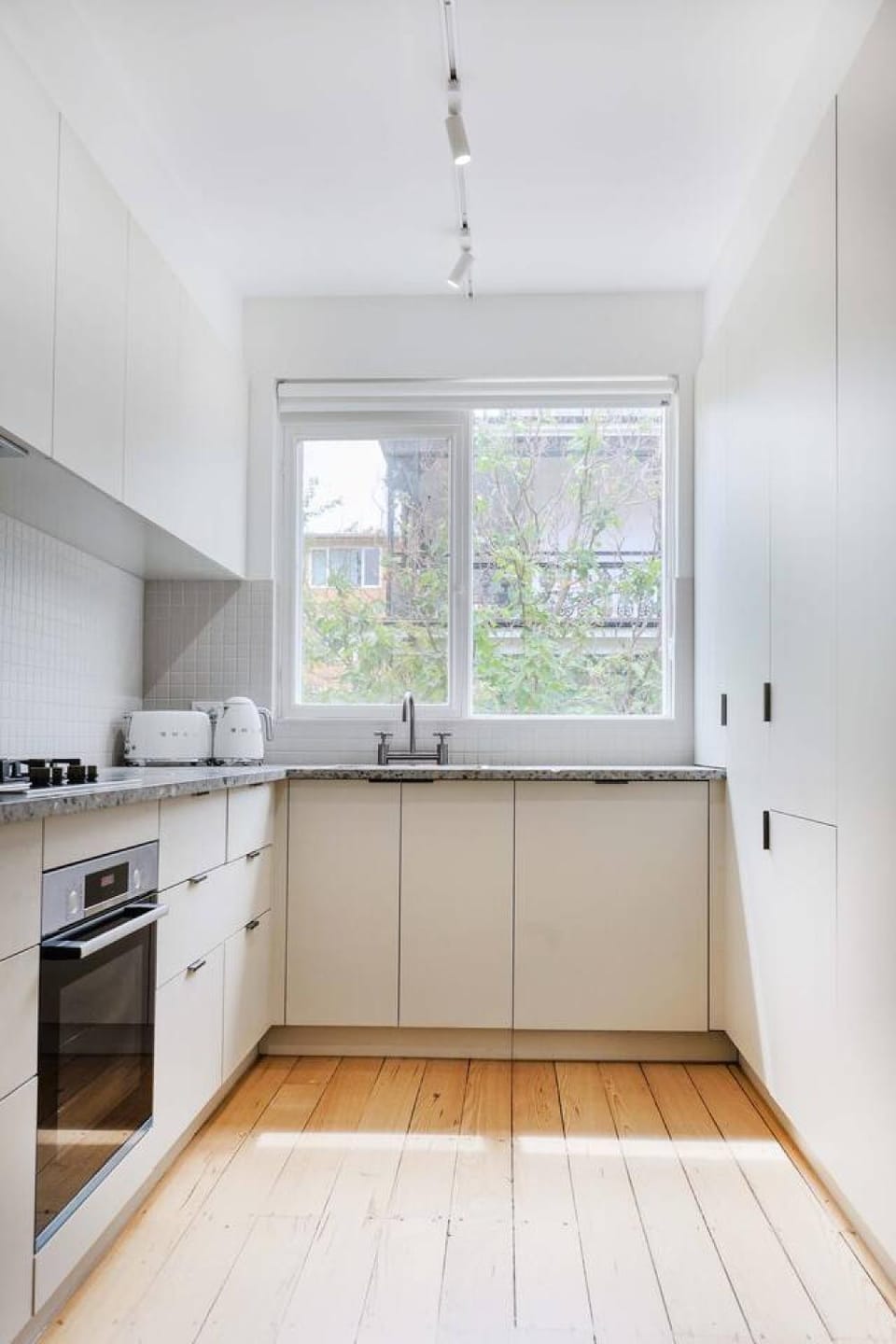 Boutique Beach Stay Apartment in Saint Kilda