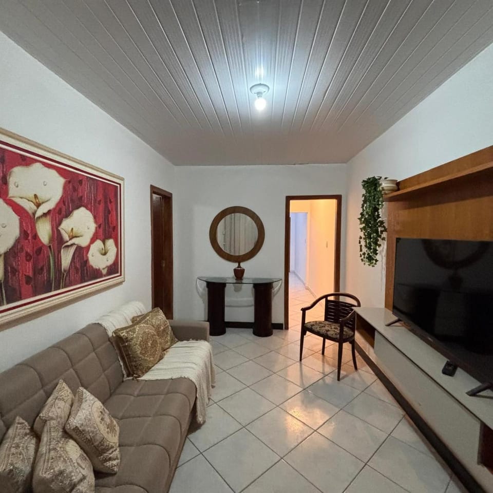 Communal lounge/ TV room, TV and multimedia, Living room