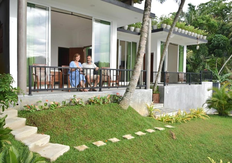 Property building, Day, Dining area, Garden view