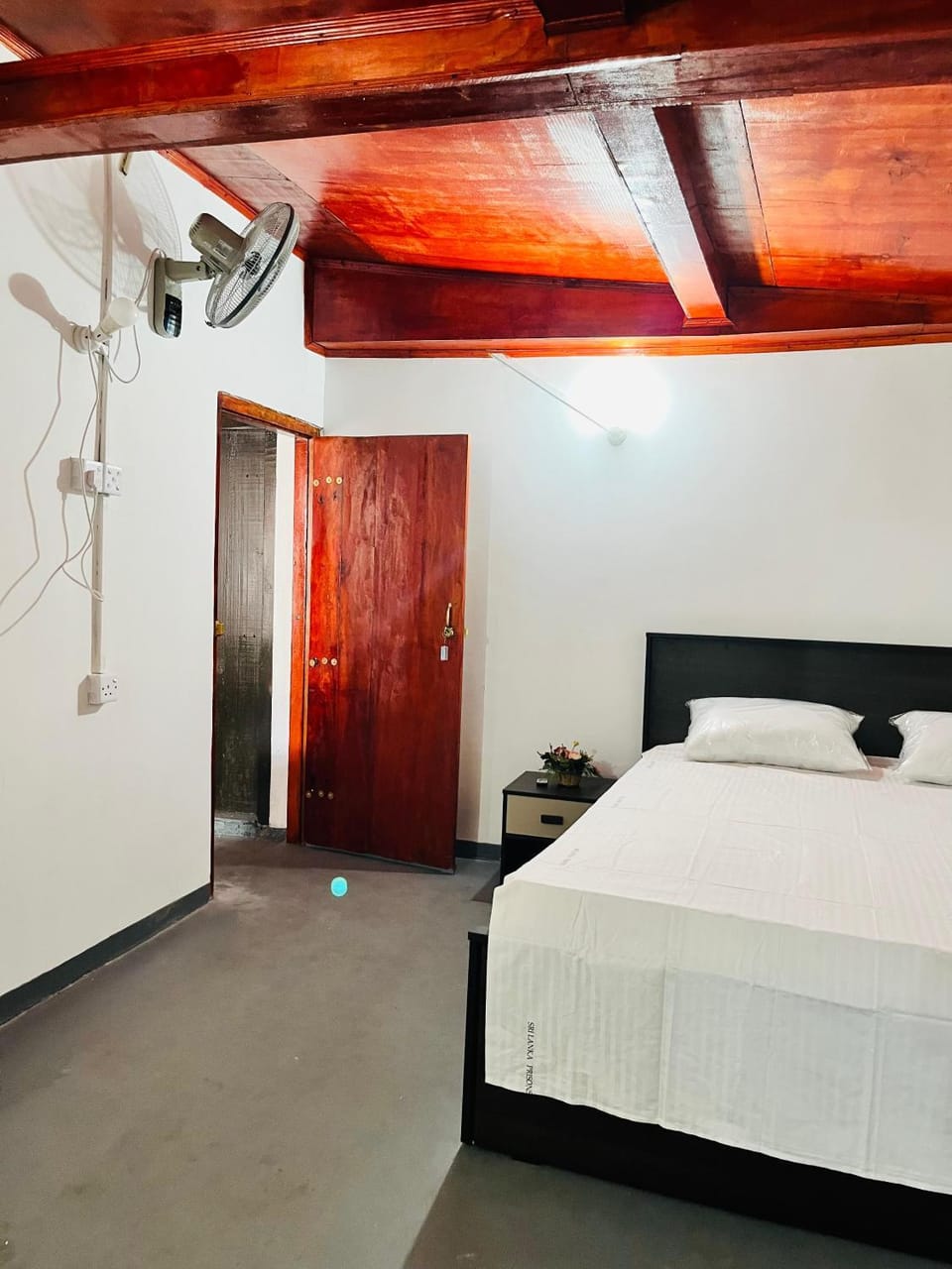 Azure Coast Villa Bed and Breakfast in Ahangama