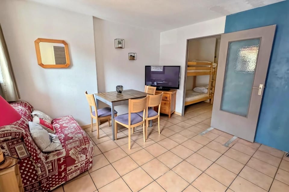 Cozy apartment in Briançon close to the slopes Apartment in Briançon