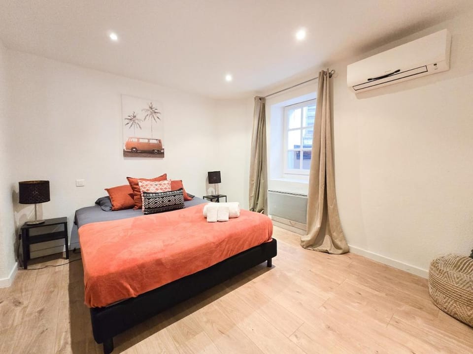 67m2, cannes vieille-ville, 9min à pied du palais Apartment in Cannes