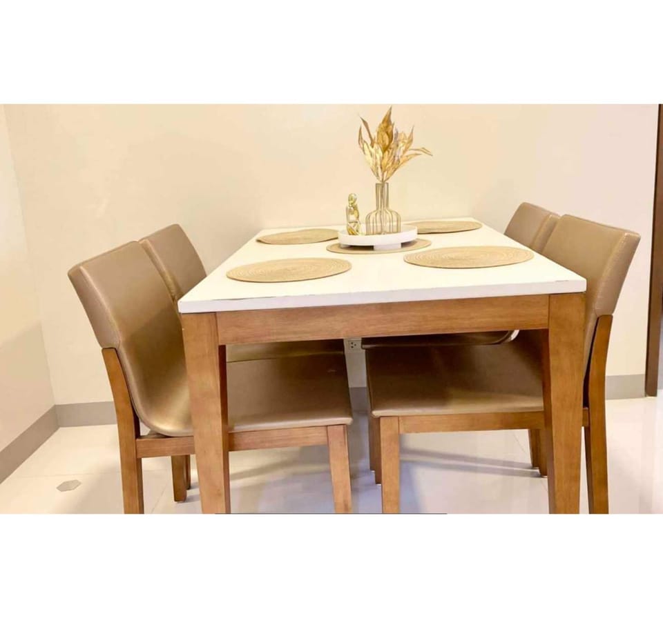 Dining area, Bedroom