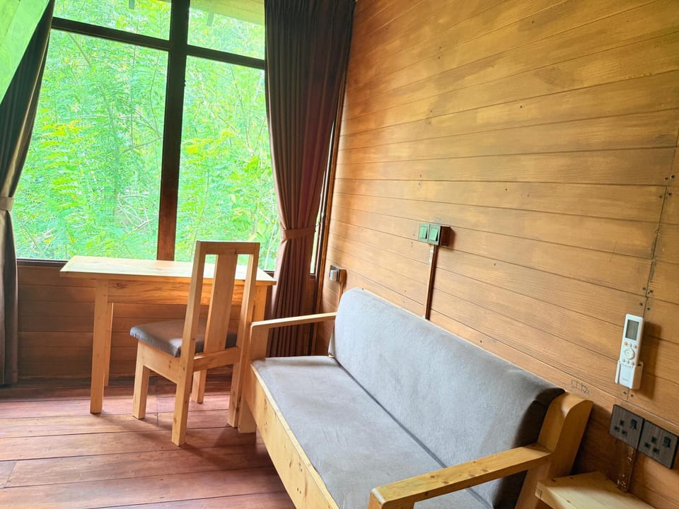 Tree House Mirissa Luxury tent in Mirissa