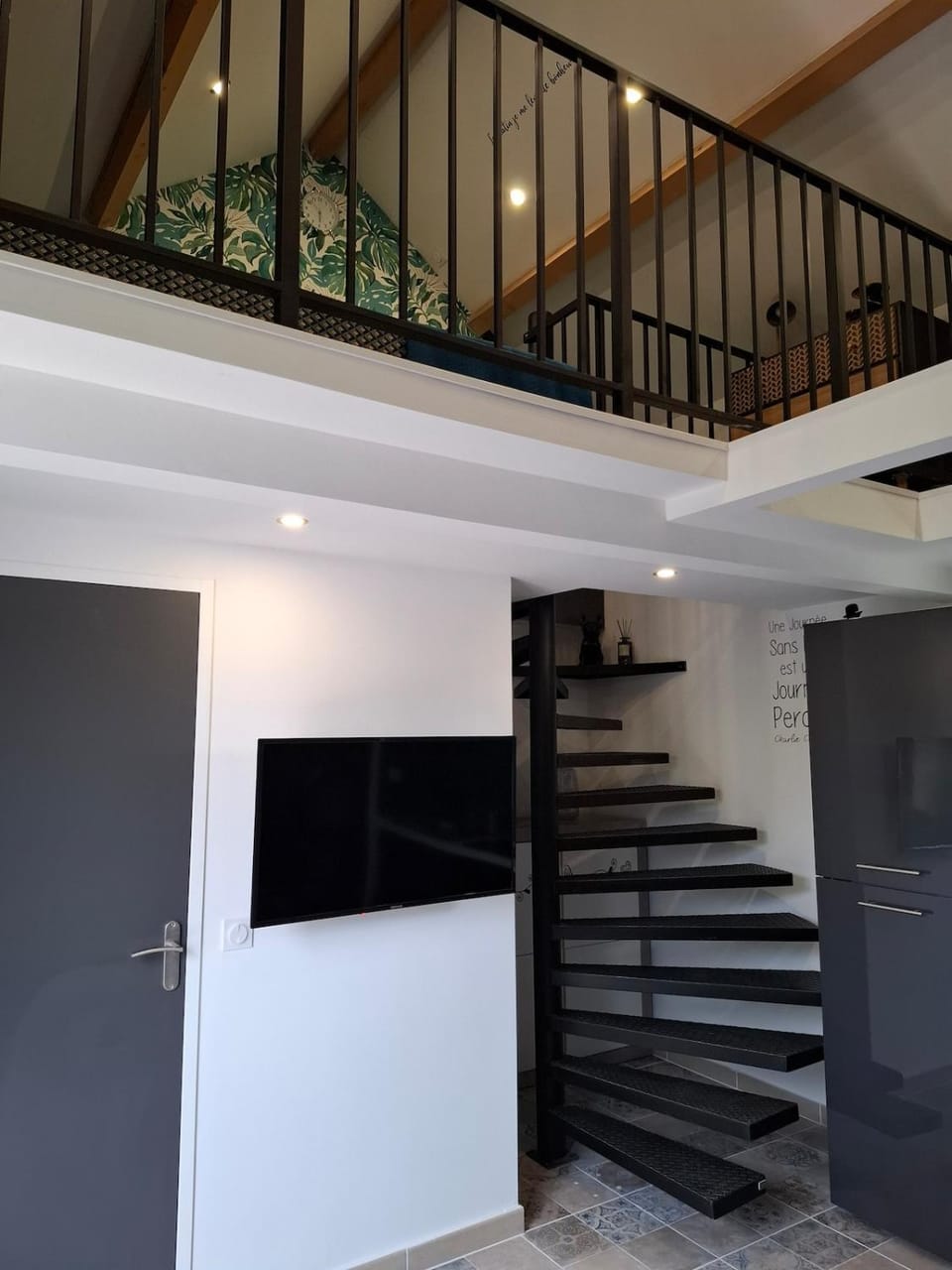 Studio neuf indépendant Apartment in Provence-Alpes-Côte d'Azur