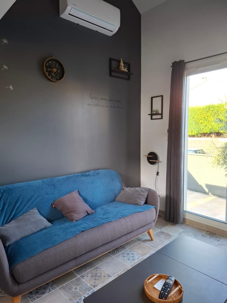 Studio neuf indépendant Apartment in Provence-Alpes-Côte d'Azur
