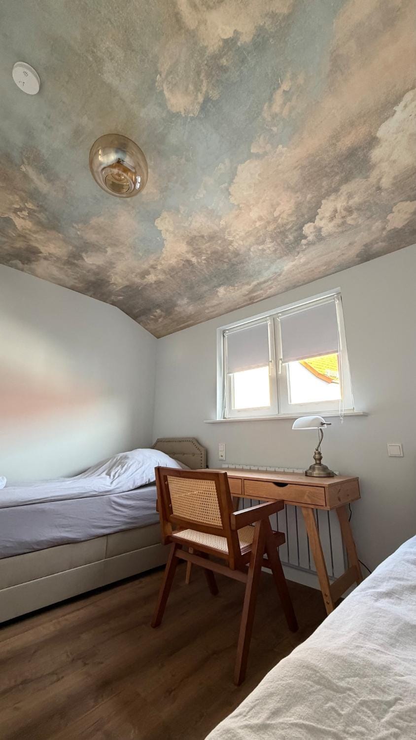 Bed, Bedroom