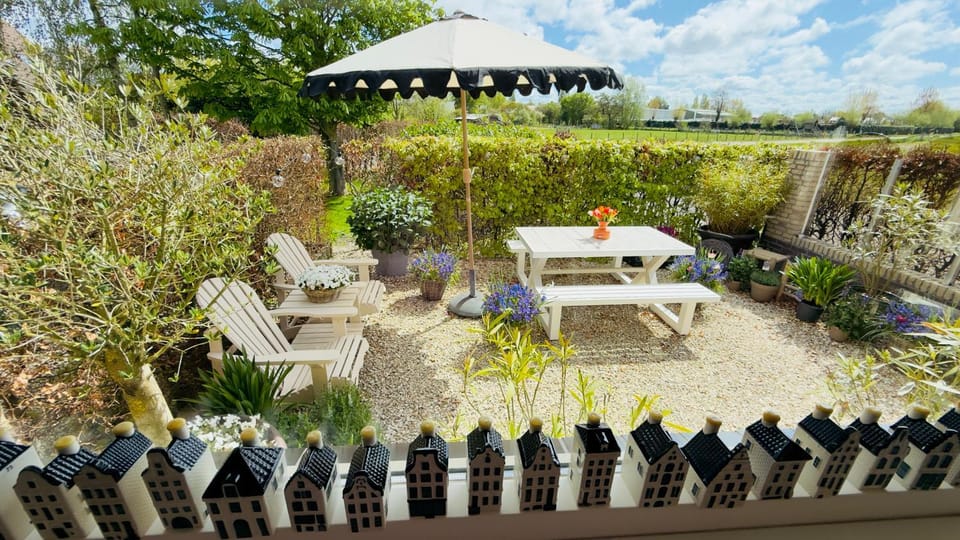 Property building, Garden view