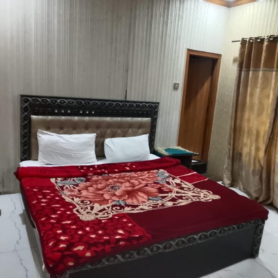 Rose Guest House House in Islamabad