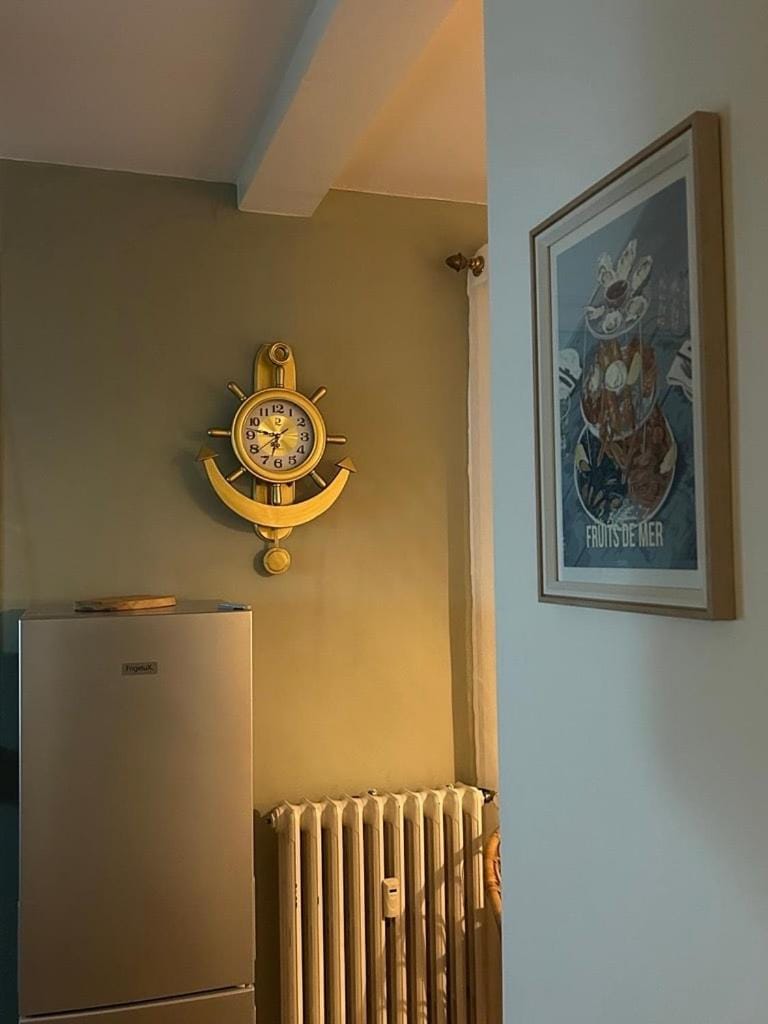 Kitchen or kitchenette, Decorative detail