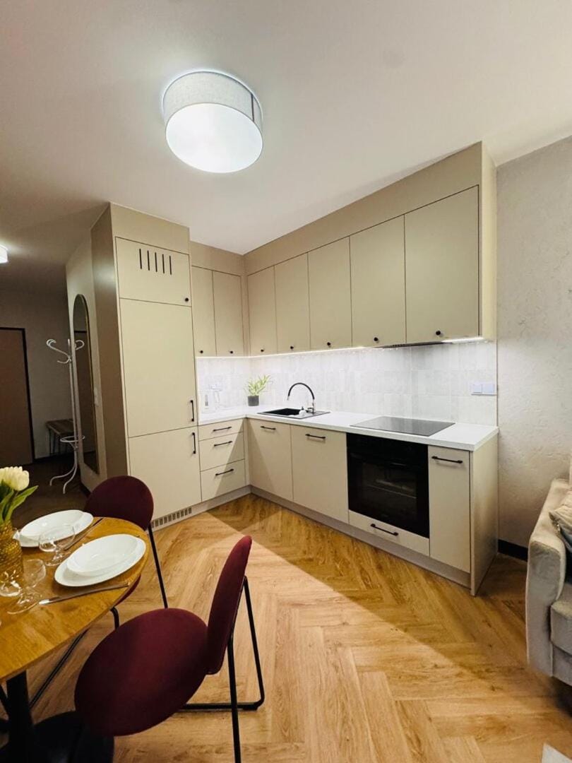 ApartamentySnu, Apartament przy Bulwarach 38 Apartment in Masovian Voivodeship