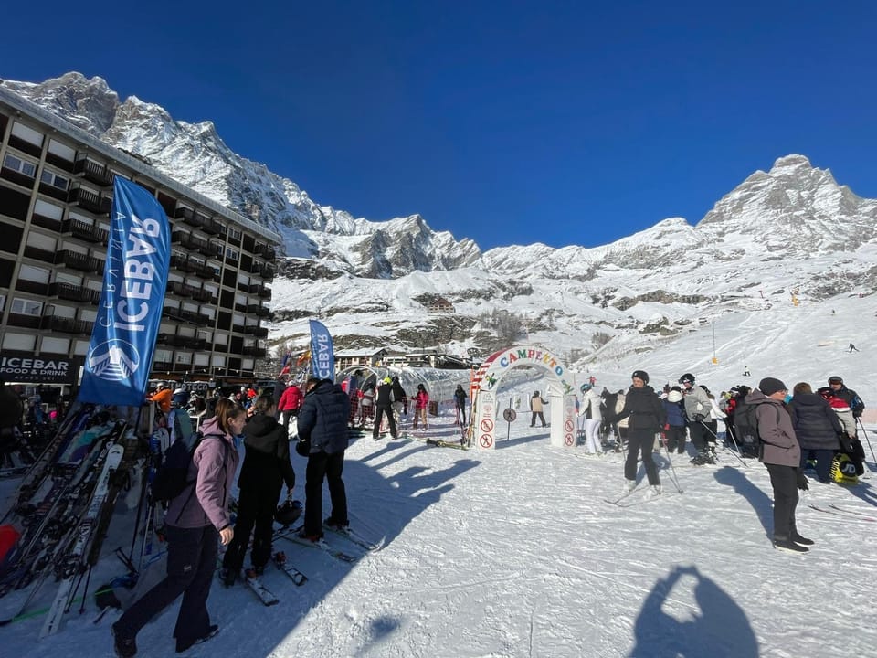 Best Location Apartment Ski Lift Front Apartment in Breuil-Cervinia