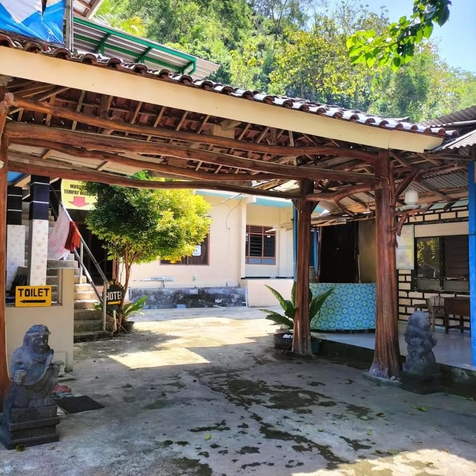 Baron Sari Homestay Vacation rental in Special Region of Yogyakarta