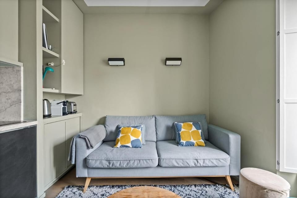 The Poly Loft Apartment in Paris