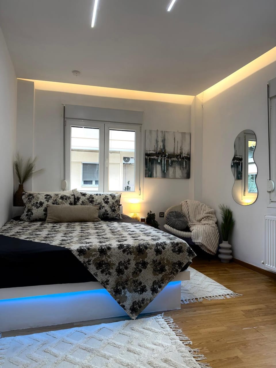 Bed, Bedroom