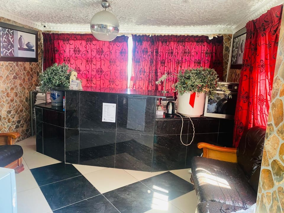Prince Adina Guesthouse Bed and Breakfast in Cape Town