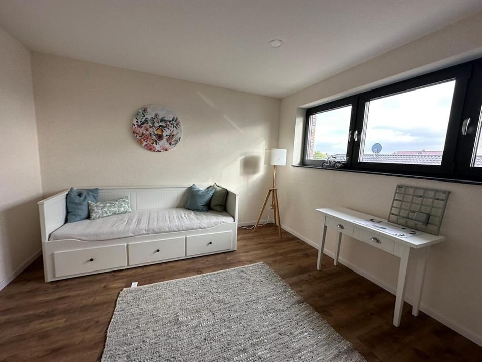 Neue helle 4 Zimmerwohnung mit Tiefgaragenparkplatz Apartment in Baden-Württemberg