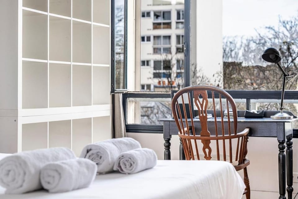 Elegant Apartment Paris 16th - Near the Seine Apartment in Paris