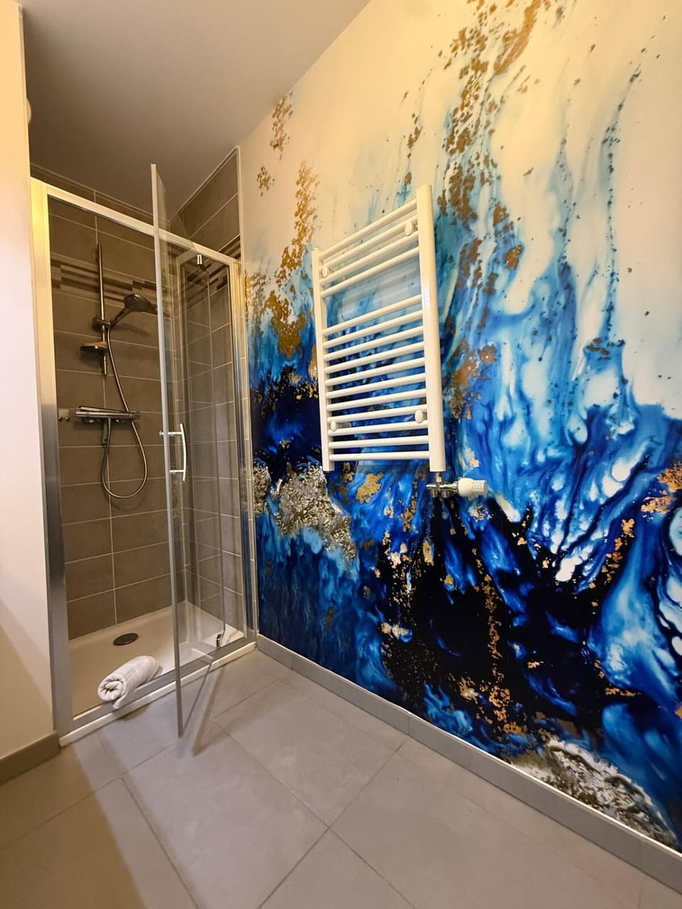 Pépite Suites - LE BOUDOIR DU LAC - Proche du lac et de la vielle ville avec garage privée Apartment in Annecy