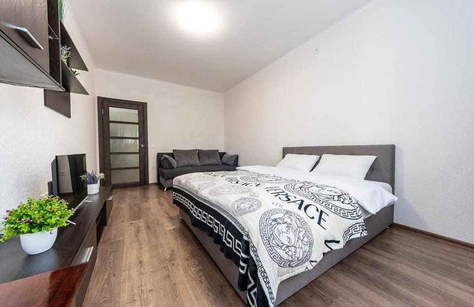 Нова квартира на лівому березі 18028 Apartment in Kiev City - Kyiv