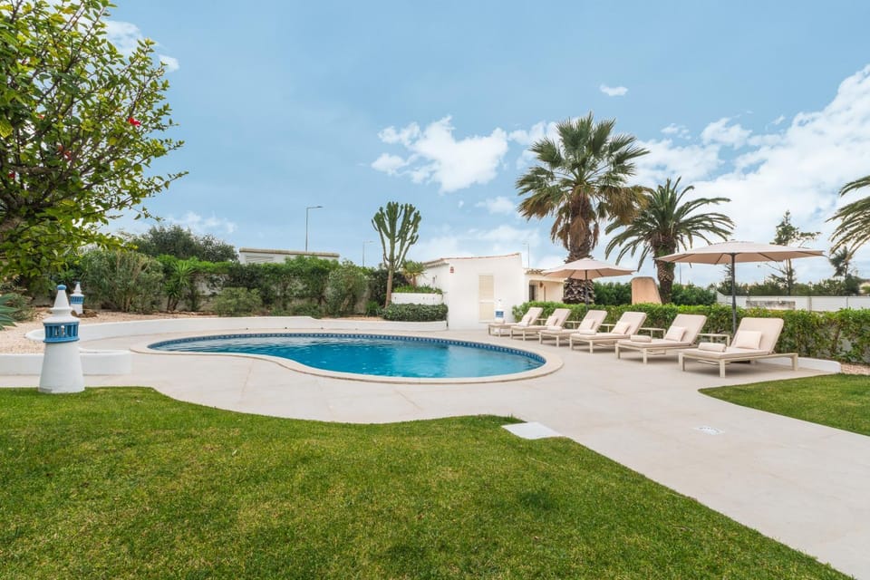 Swimming pool, furniture, sunbed