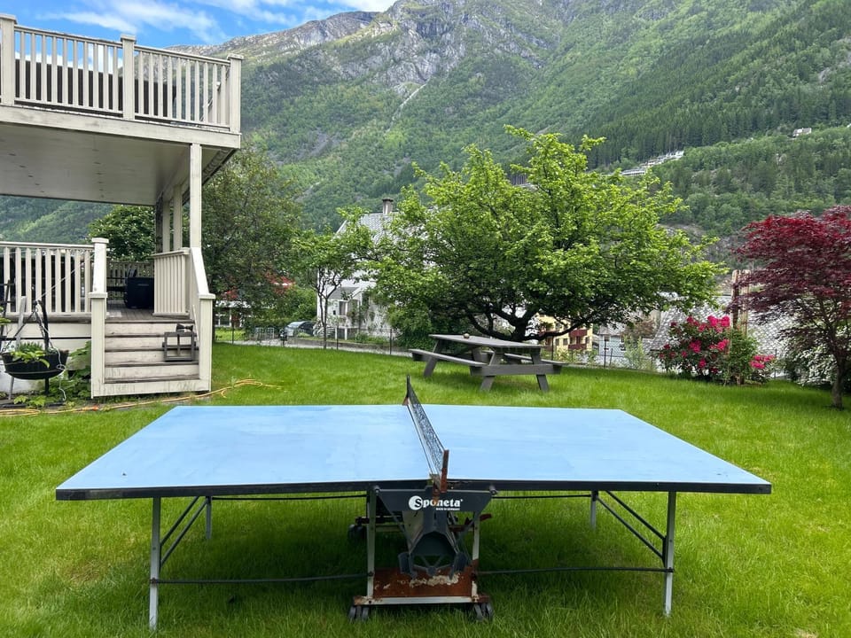 Near Trolltunga and centre of Odda Apartment in Vestland