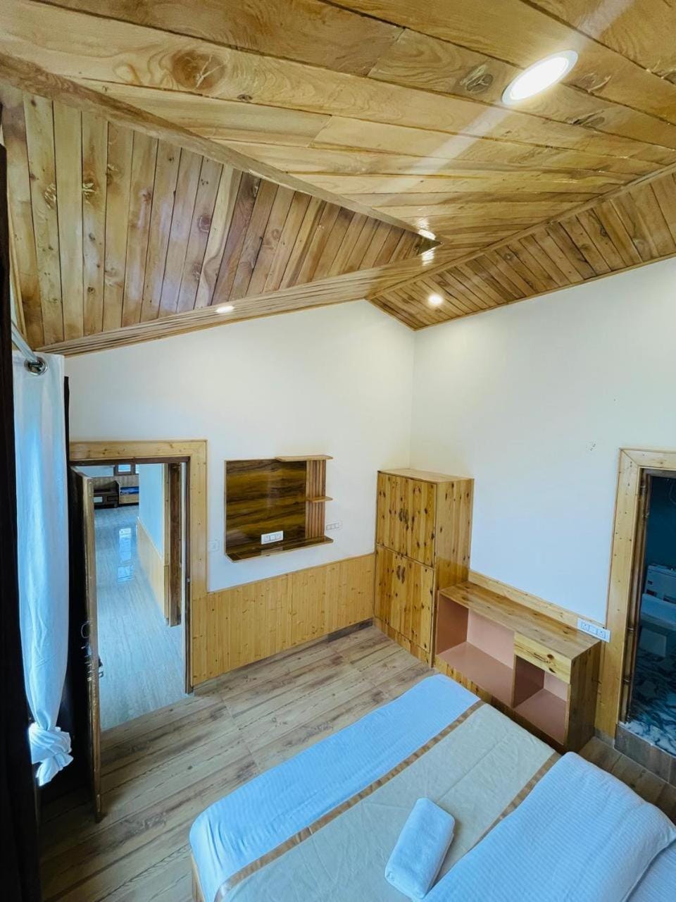 The Himalayan Castle View Retreat Apartment in Himachal Pradesh