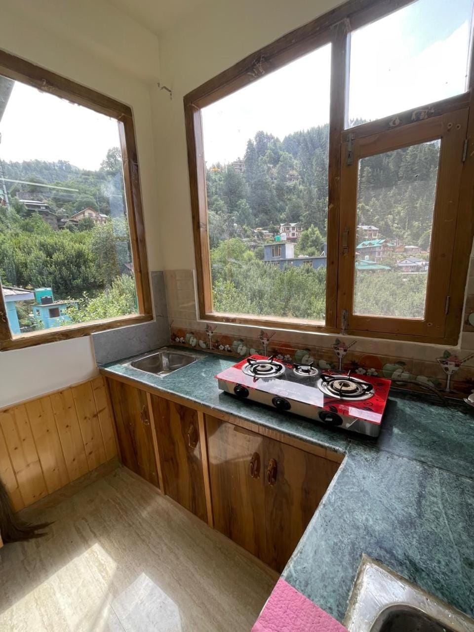 The Himalayan Castle View Retreat Apartment in Himachal Pradesh
